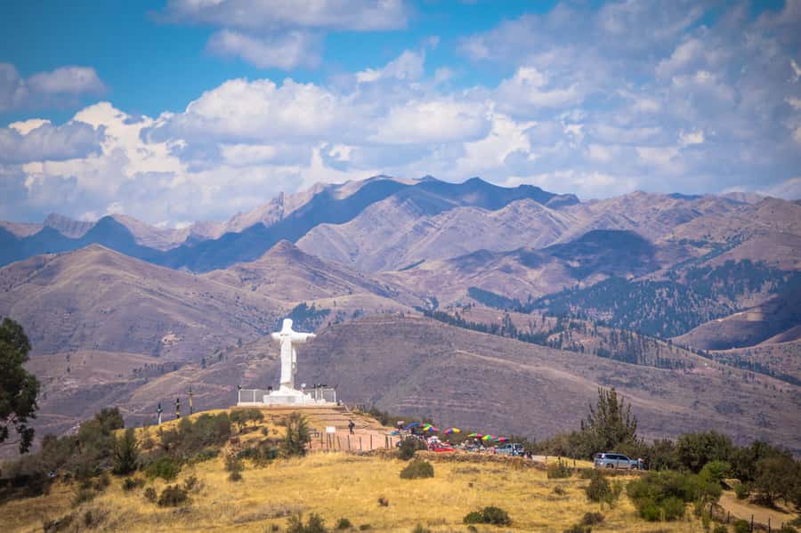 Cusco: open-top bus city tour - San Cristobal and the Colcampata wall