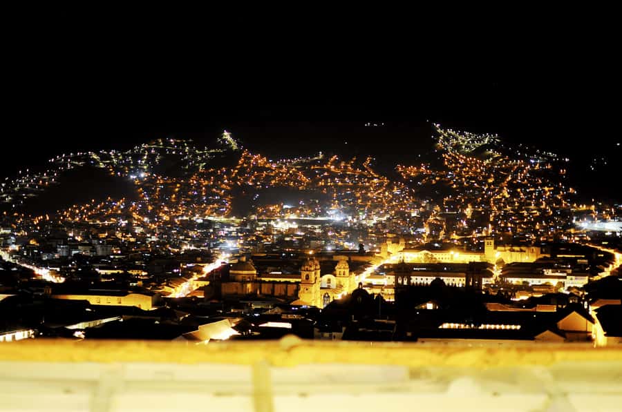 Cusco: Pub Crawl with Skip-the-Line Access and Drinks - Walking Cusco after dark