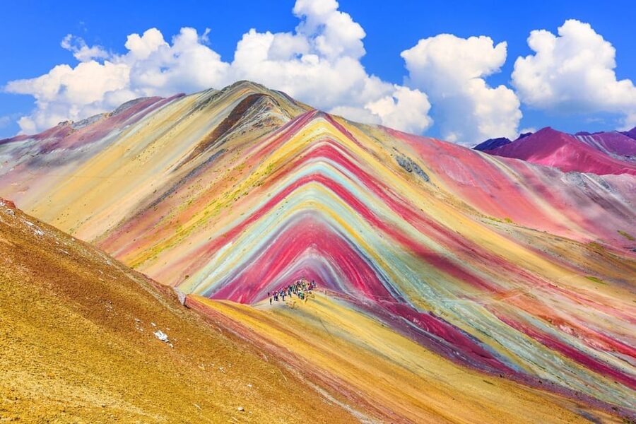 Cusco : Rainbow Mountain and Red Valley Tour - The two-hour walk to Vinicunca