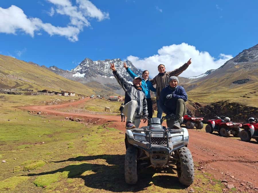 Cusco: Rainbow Mountain In Quad Bikes /walk 5 minutes/+meals - The Rainbow Mountain viewpoint and red valley walk