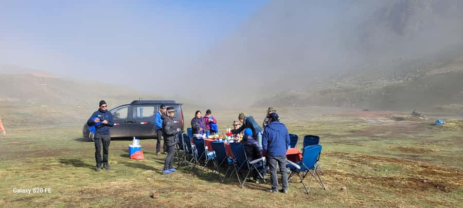 Cusco: Rainbow Mountain & Red Valley Tour with Picnic meals - What the $198 price gets you