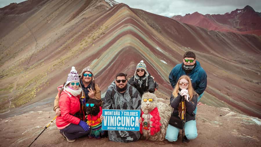 Cusco: Rainbow Mountain Tour and Red Valley Hike (Optional) - The return walk and Cusipata lunch