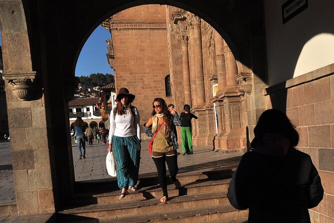 Cusco Sacred Valley and Machupicchu 4 Days - The 4 a.m. start and the train to Aguas Calientes