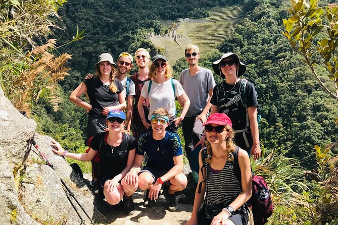 Cusco : Sacred Valley & Inca Trail to Machu Picchu 3 days - Day two: walking from Km 104 to the Sun Gate