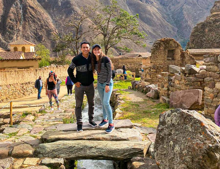 Cusco:Sacred Valley Pisaq,Ollantaytambo,Chinchero with Lunch - Who should choose this tour