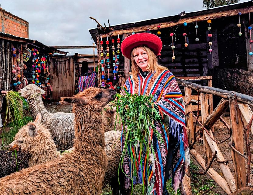 Cusco:Sacred Valley Pisaq,Ollantaytambo,Chinchero with Lunch - Chinchero links colonial Peru with Quechua life