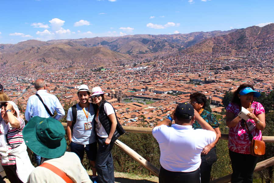 Cusco: Sightseeing Tour of the City on an Open-Top Bus - Who should book the Cusco open-top bus?