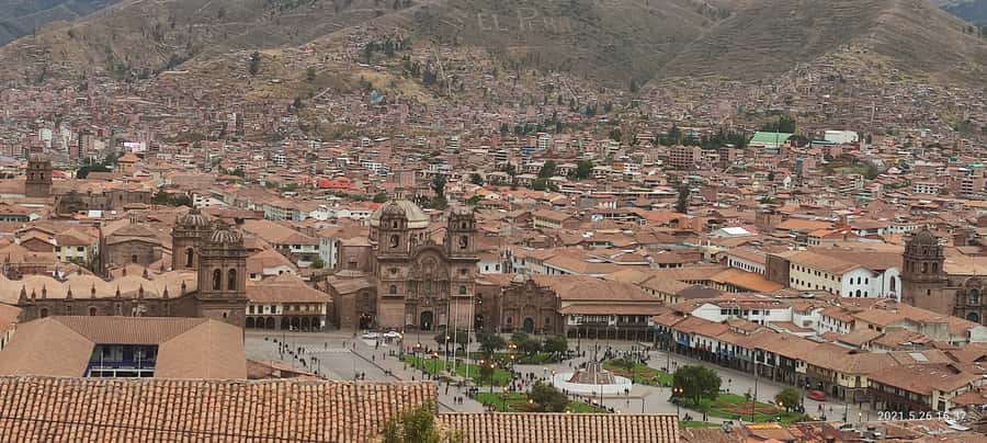 Cusco: Sightseeing Tour of the City on an Open-Top Bus - The shamanic center and the Pachamama ceremony