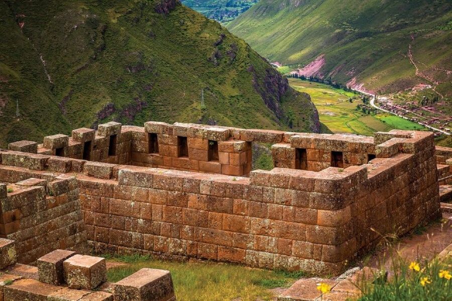 Cusco Tourist Ticket and Sacred Valley Site Pass - Why Sacsayhuaman is the strongest starting point