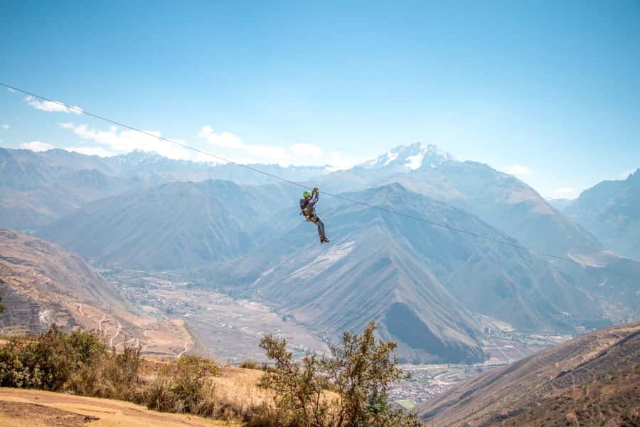 Cusco: Zipline in the Sacred Valley - Safety equipment and the first briefing