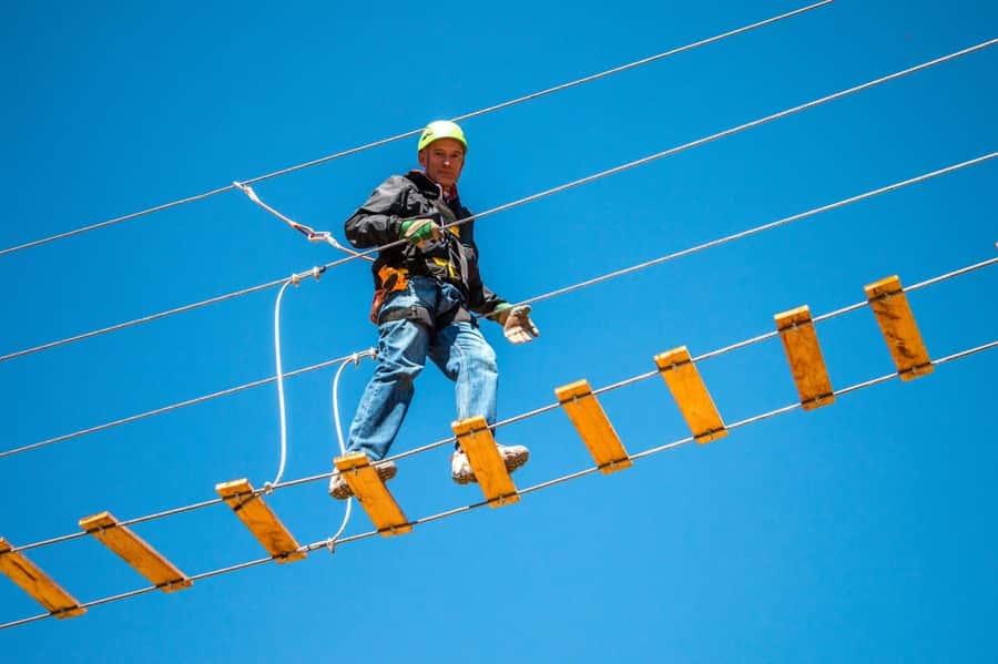 Cusco: Zipline in the Sacred Valley - The 40-minute ride from central Cusco
