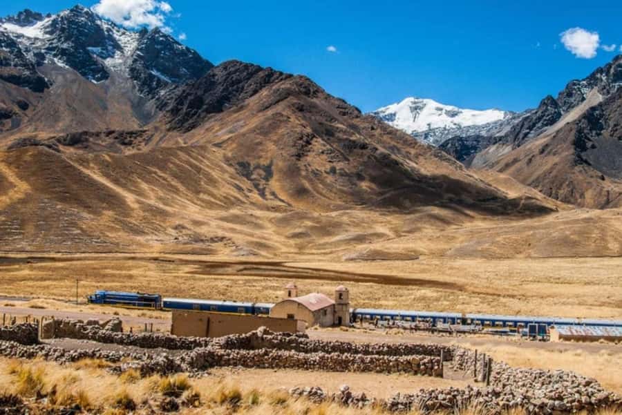Day Trip, Sun Route Circuit between Cusco and Puno - Starting at 6:30 AM in Cusco or Puno