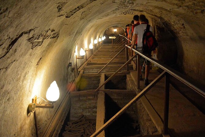 Essential Lima: Half-Day Tour with Catacombs & Pick-Up - The guide can make the short route work