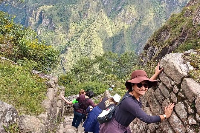 Exclusive Huayna Picchu Tour in 1 Day from Cusco - The Huayna Picchu climb, step by step