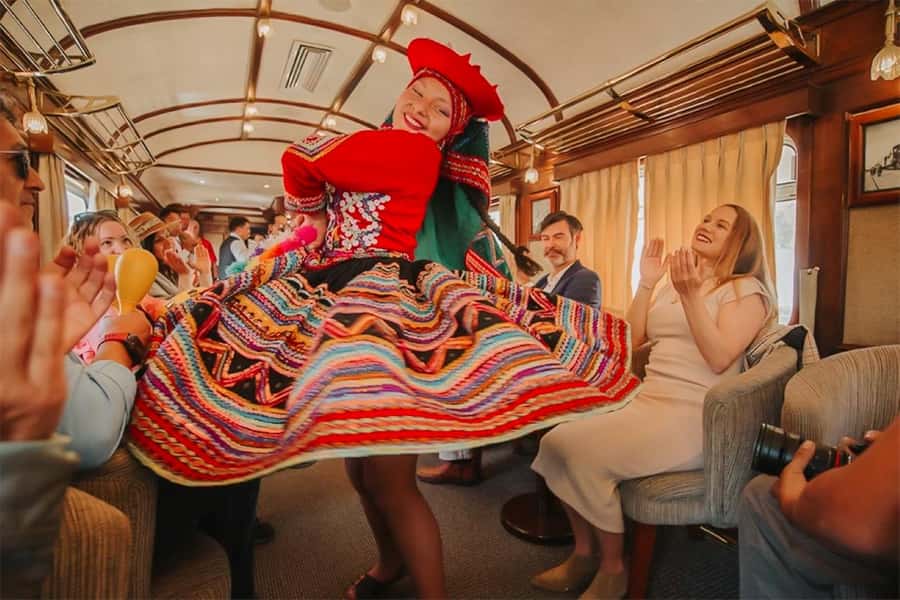 Excursion Cusco - Puno - Titicaca Observatory Train - What the $445 price really covers