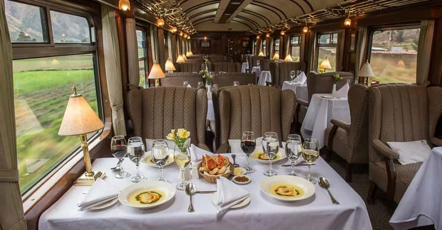 Excursion Cusco - Puno - Titicaca Observatory Train - From Cusco’s Inca setting to the highlands