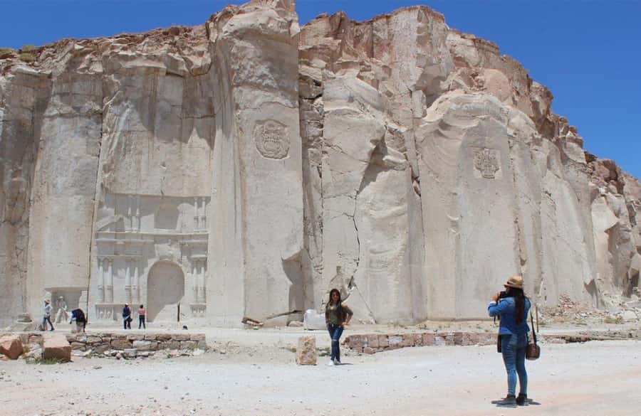 Excursion + Sillar and Culebrillas Route in Arequipa - Meeting the craft behind the stone