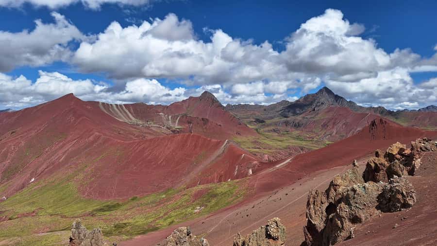 excursion to colorful mountain & red valley viewpoint cusco - Reaching the Mountain of 7 Colors