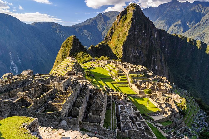 Excursion to MachuPicchu from Cusco with lunch | Private Service| - Two hours among the ruins