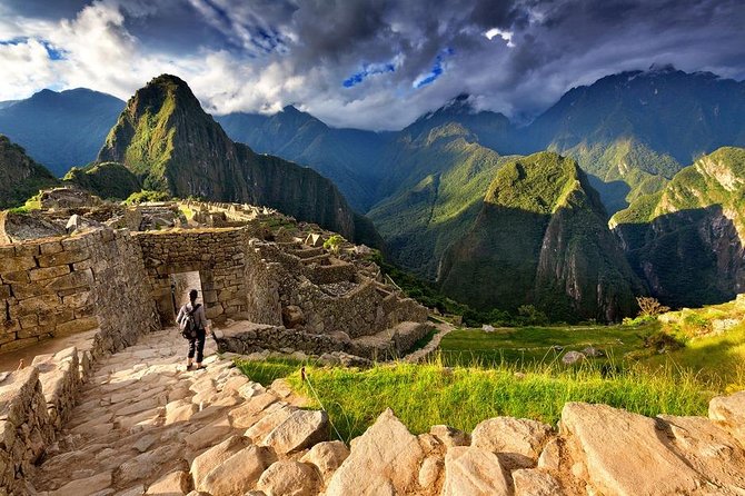 Excursion to MachuPicchu from Cusco with lunch | Private Service| - Leaving Cusco before sunrise