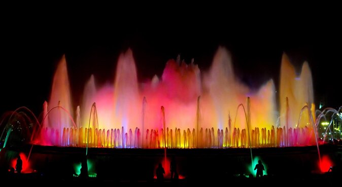 Explore the Catacombs, Lima Main Square & Magic Water Show - Key points at a glance