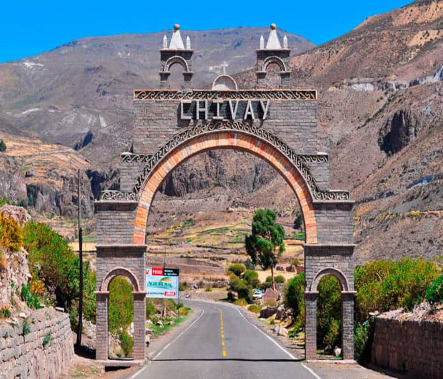From Arequipa: 2-Day Colca Canyon Tour with Transfer to Puno - Key details that shape the experience