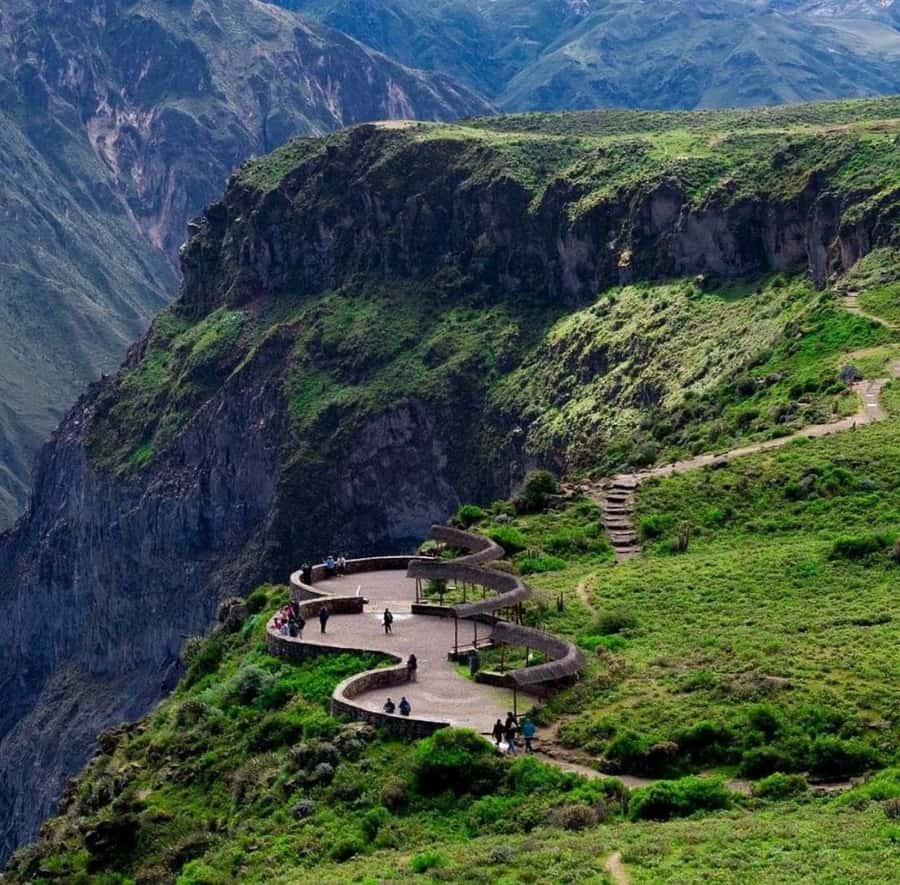 From Arequipa: 2-Day Colca Canyon Tour with Transfer to Puno - Leaving Arequipa for Chivay