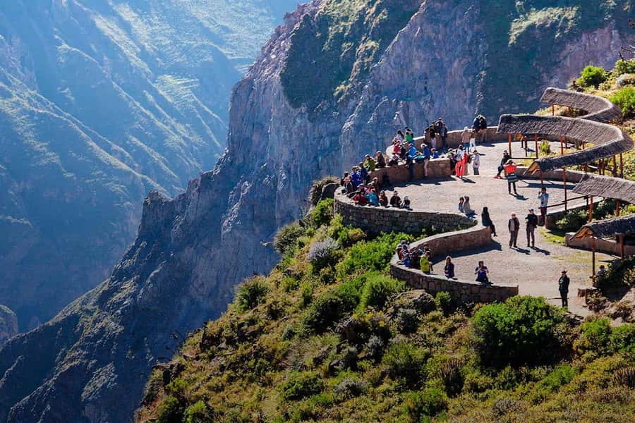 From Arequipa: 2-Day Colca Canyon Trekking Tour - What to pack for the canyon