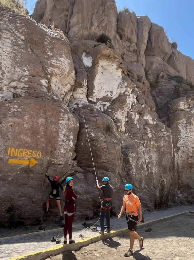 From Arequipa: Climbing in the Chilina Valley - The 10:00 am pickup and trip to the valley
