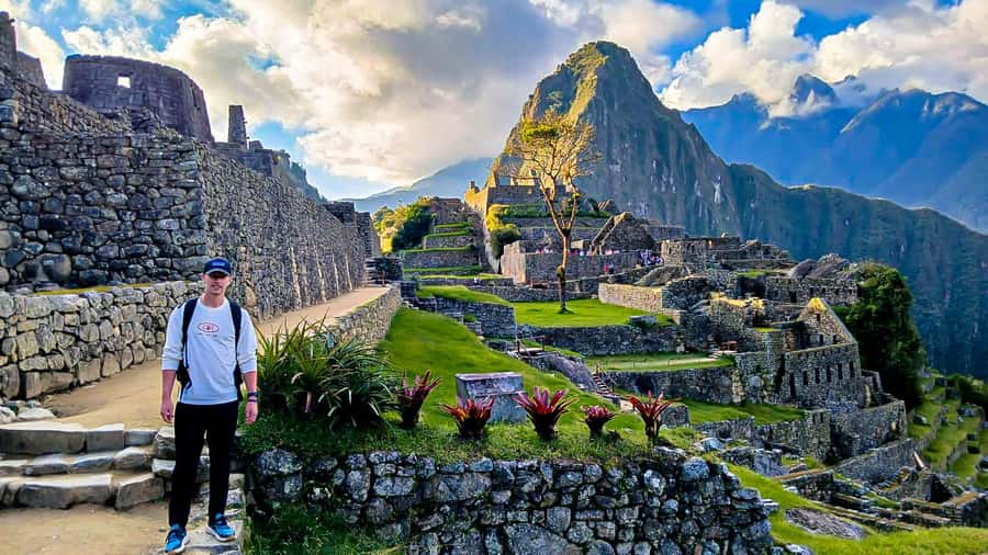 From Cusco: 1-day Machu Picchu Tour by Train - Aguas Calientes and the bus up the mountain