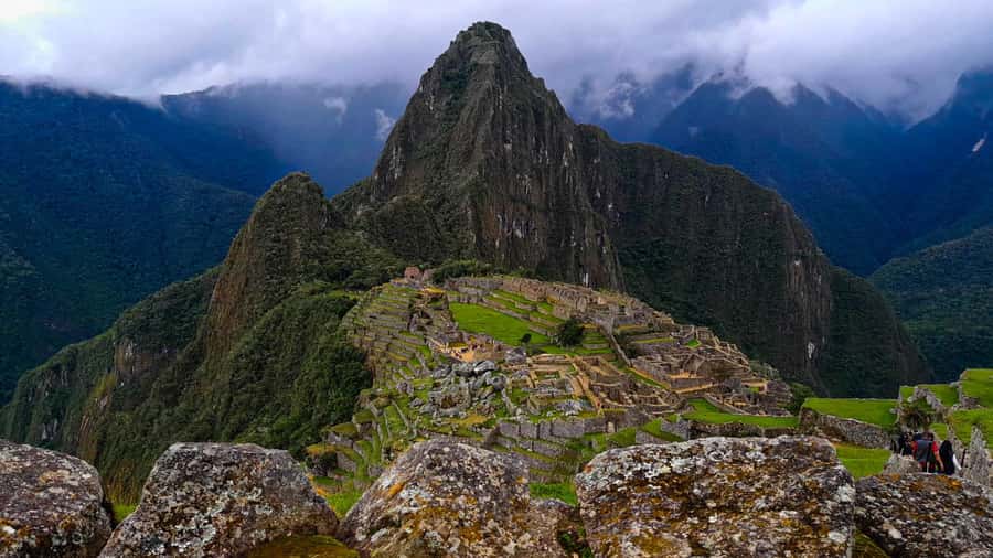 From Cusco: 1-day Machu Picchu Tour by Train - Two hours inside the citadel