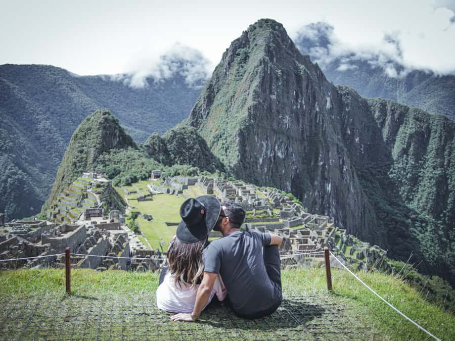 From Cusco: 2-Day Sacred Valley and Machupicchu by Train - Machu Picchu from the upper view to the lower ruins