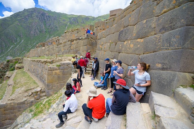 From Cusco - 2-Day Tour to the Sacred Valley and Machu Picchu with Lunch - The included lunch after the ruins