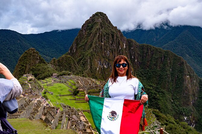 From Cusco - 2-Day Tour to the Sacred Valley and Machu Picchu with Lunch - The return to Cusco is not always one train