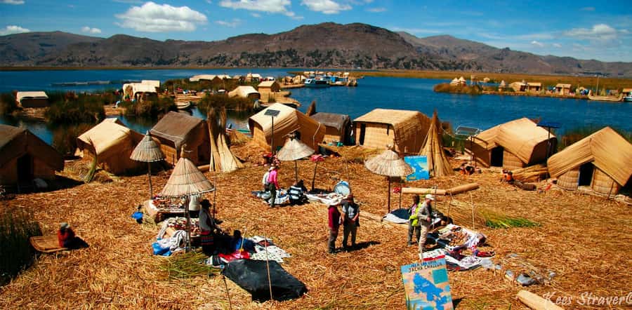From Cusco: 3-Night Lake Titicaca Excursion - Leaving Cusco on the 9:30 pm Peru Hop bus