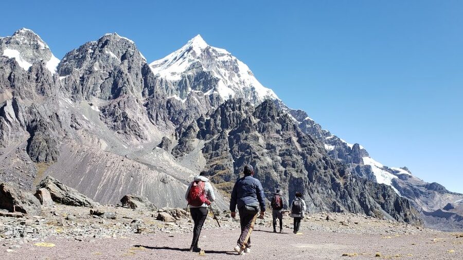From Cusco: 7 Lakes of Ausangate Full Day Tour - What the $130 price really covers