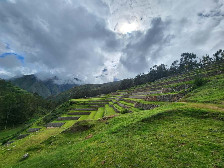 From Cusco: Chinchero, Moray, Maras, Ollantaytambo and Pisaq - Pisaq can be beautiful but painfully late