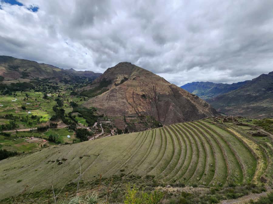From Cusco: Chinchero, Moray, Maras, Ollantaytambo, Pisaq - Ollantaytambo Fortress: the day’s most imposing ruins