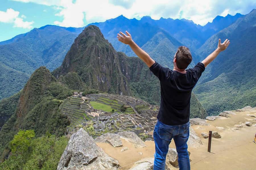 From Cusco: Full-Day Group Tour of Machu Picchu - What to bring for a day above the clouds