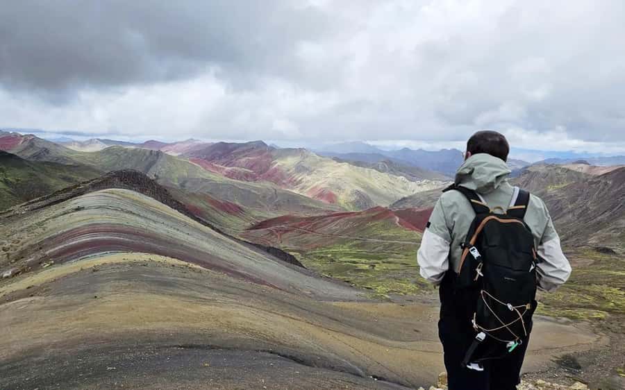 From Cusco: Full day Palccoyo Mountain tour - The 45-minute walk to Palccoyo