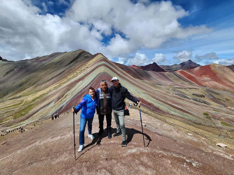 From Cusco: Full Day Tour to Vinincunca Rainbow Mountain - Why Vinicunca is worth the early alarm