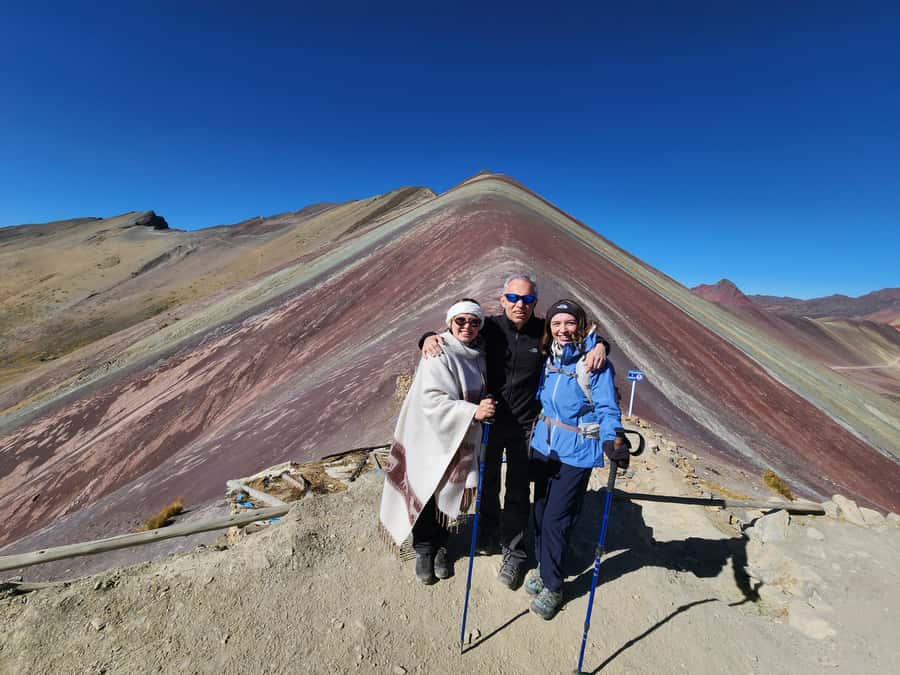 From Cusco: Full Day Tour to Vinincunca Rainbow Mountain - Who should book this mountain day