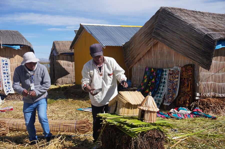 From Cusco: Lake Titicaca, Uros and Amantani by sleeper bus - The long early morning wait in Puno