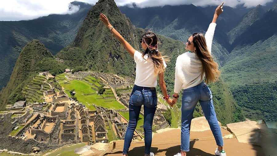 From Cusco: Machu Picchu 2-Day Inca Trail - Day 1: Cusco, Ollantaytambo, and the old trail