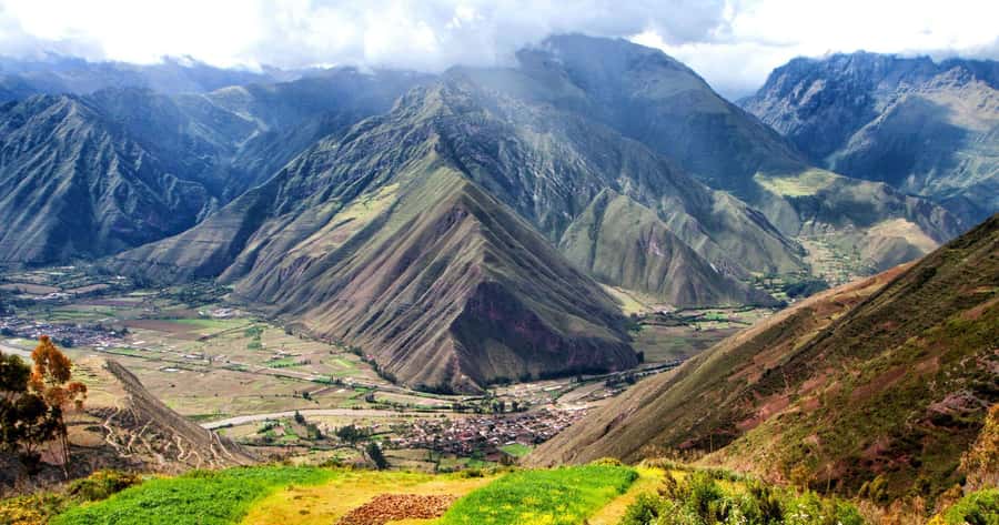 From Cusco: Maras and Moray and Ollantaytambo Tour - Ollantaytambo’s Massive Inca Construction