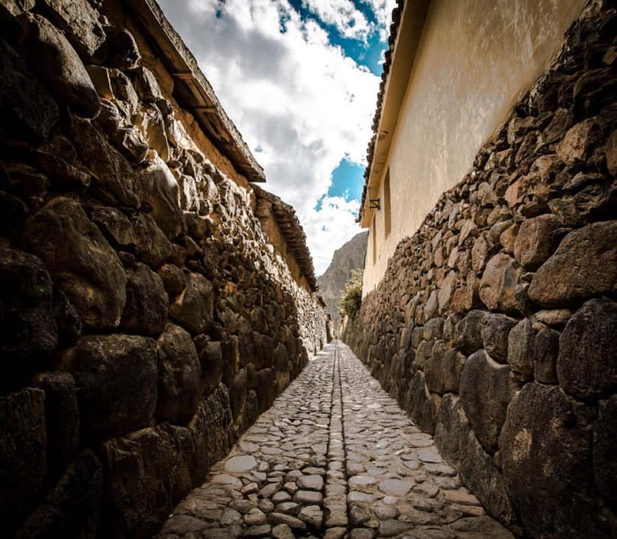 From Cusco: Ollantaytambo Fortress Half-Day Private Tour - Why Ollantaytambo feels different from other Inca sites