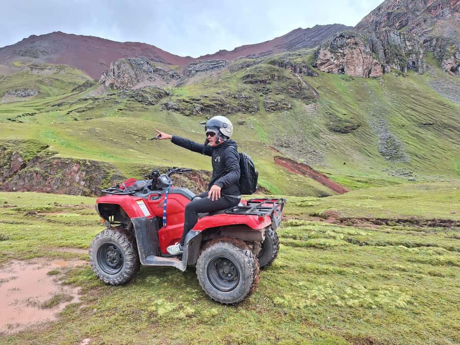 From cusco: Rainbow Mountain ATV Tour with meals - One hour at Rainbow Mountain
