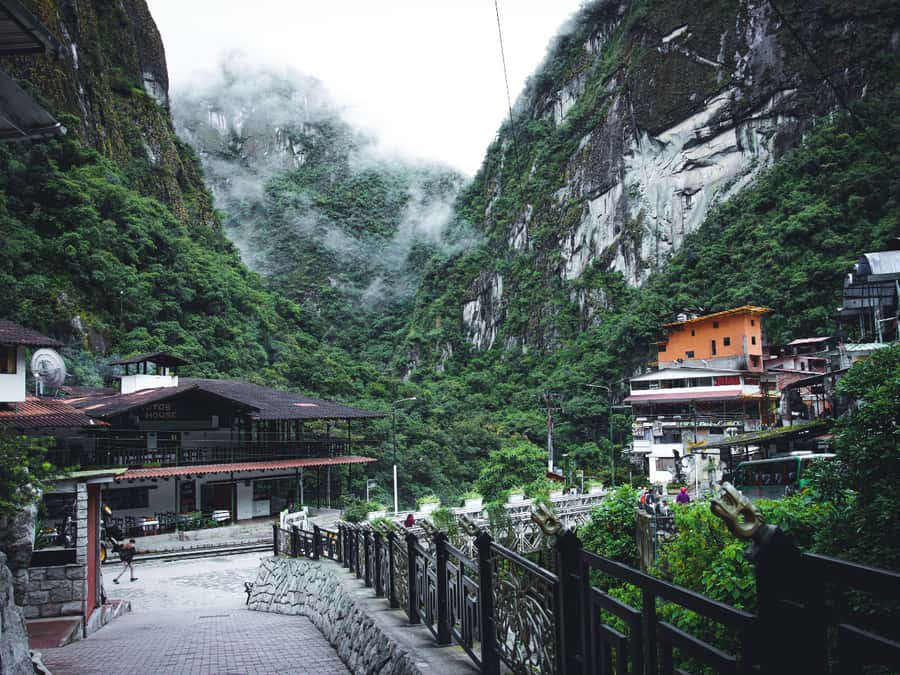 From Cusco: Sacred Valley & Machu Picchu 2-Day Tour by Train - Maras brings the best photo stop