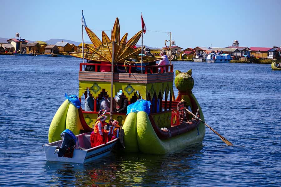 From Cusco: Titicaca Lake - Full day tour with sleeper bus - The overnight route from Cusco to Puno