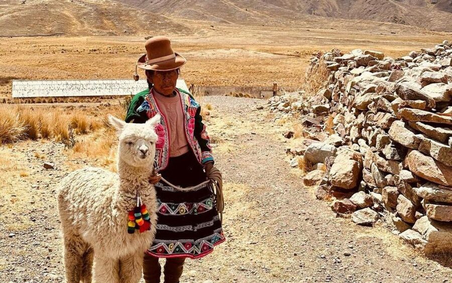 From Cusco: Titicaca lake with the route of the sun in 2 day - Pucará and the Lithic Museum
